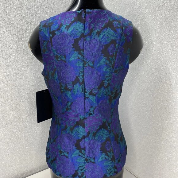 Hyacinth House Women’s Jacquard Floral Sleeveless Blouse - Picture 8 of 11